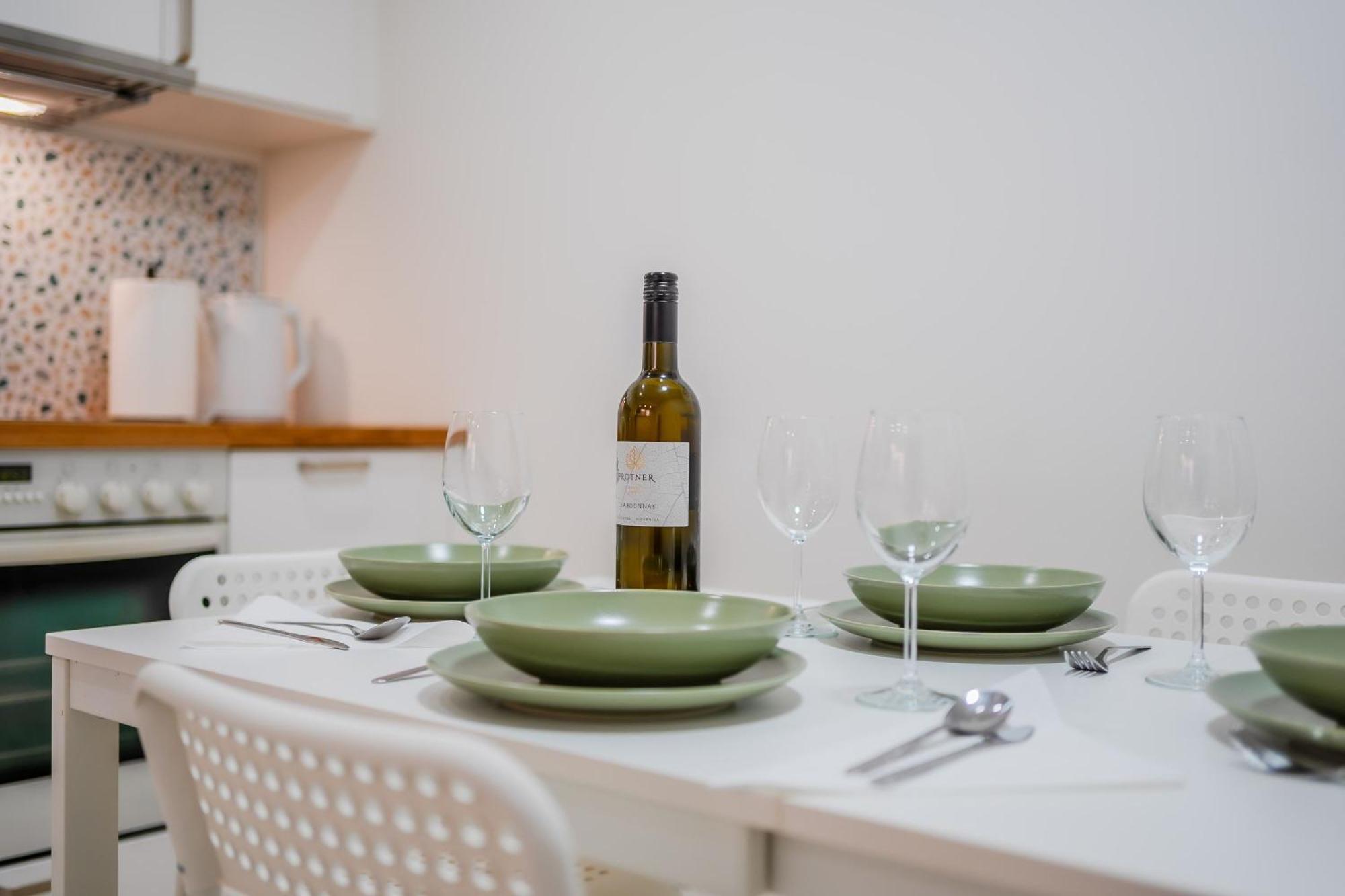 Peaceful Nest In City Center - Happy Rentals ザグレブ エクステリア 写真