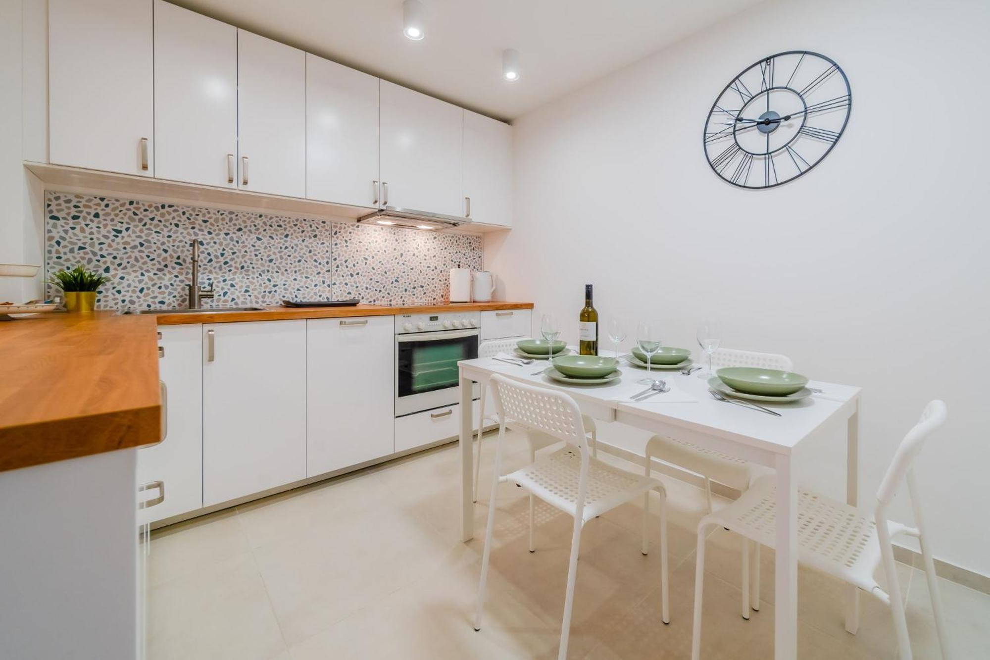 Peaceful Nest In City Center - Happy Rentals ザグレブ エクステリア 写真