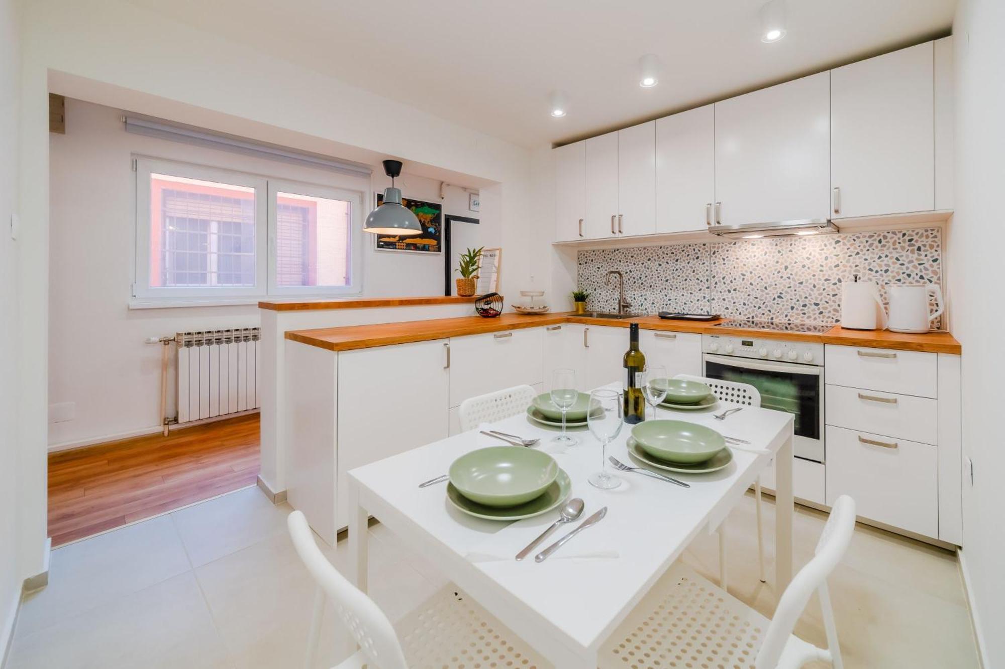 Peaceful Nest In City Center - Happy Rentals ザグレブ エクステリア 写真